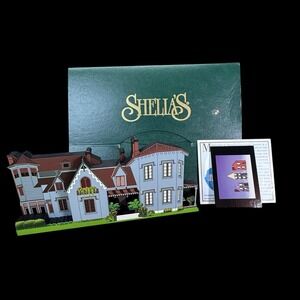 Kingscote Mansion Newport Rhode Island Shelia's Shelf Sitter 1999 NOB